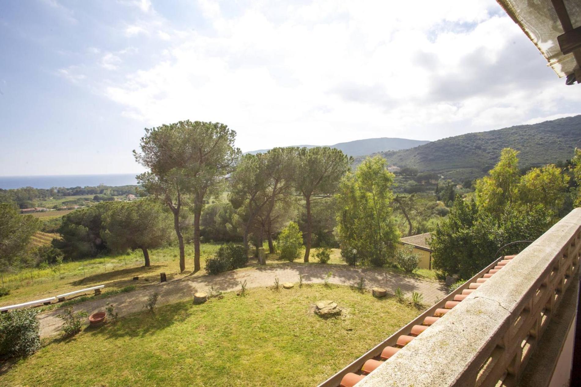Villa Conti Residence Lacona Pokoj fotografie